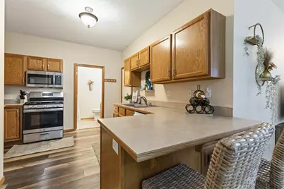 2090 Parkway Avenue, Shakopee, MN 55379 - Photo 9