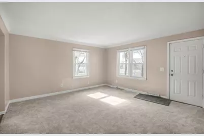 4230 Zane Avenue N, Crystal, MN 55422 - Photo 5