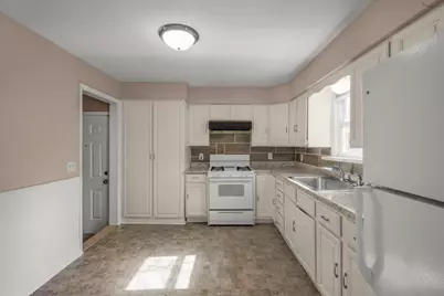 4230 Zane Avenue N, Crystal, MN 55422 - Photo 11