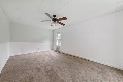 307 Meadow Woods Drive, Mankato, MN 56001 - Photo 9