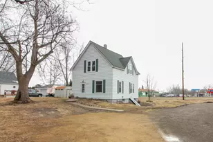 13263 Andrews Ave, Lindstrom, MN 55045 - Photo 5