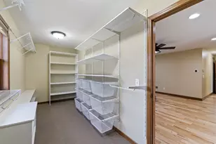 16958 Dynamic Dr, Lakeville, MN 55044 - Photo 35