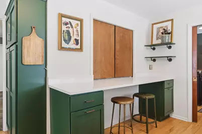 8236 Westwood Hills Curve, Saint Louis Park, MN 55426 - Photo 17