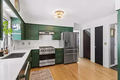 8236 Westwood Hills Curve, Saint Louis Park, MN 55426 - Photo 13