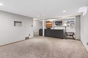 8236 Westwood Hills Curve, Saint Louis Park, MN 55426 - Photo 39