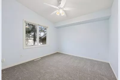 12445 50th Avenue N, Plymouth, MN 55442 - Photo 23