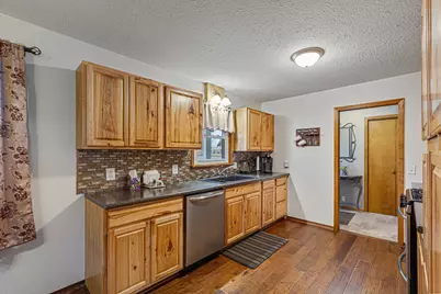 105 Kaukis Drive, Le Sueur, MN 56058 - Photo 7