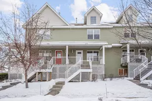 2880 Clover Ridge Dr, Chaska, MN 55318 - Photo 1