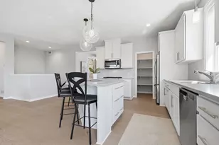 17031 Kerrick Ct, Lakeville, MN 55044 - Photo 15