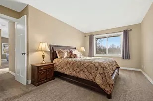 1091 Churchill Pl, Shoreview, MN 55126 - Photo 21