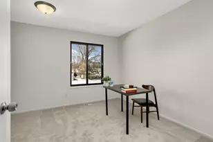 1100 Wagon Wheel Rd, Hopkins, MN 55343 - Photo 25