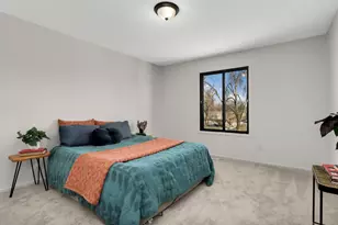 1100 Wagon Wheel Rd, Hopkins, MN 55343 - Photo 19