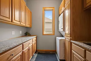 3321 Willie Dr, Burnsville, MN 55337 - Photo 13