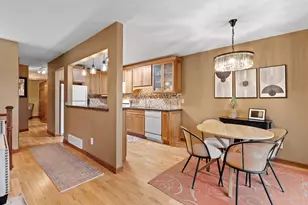 12312 Oak Leaf Ct, Burnsville, MN 55337 - Photo 3
