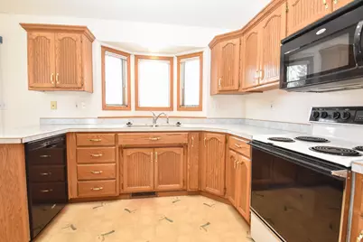 1807 33rd Street S, Moorhead, MN 56560 - Photo 13