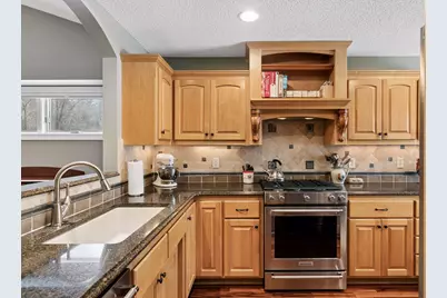 336 Ravens Court, Lino Lakes, MN 55014 - Photo 13