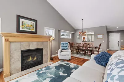 336 Ravens Court, Lino Lakes, MN 55014 - Photo 5