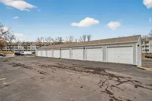 1601 N Innsbruck Dr, Fridley, MN 55432 - Photo 25