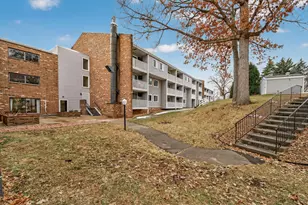 1601 N Innsbruck Dr, Fridley, MN 55432 - Photo 33