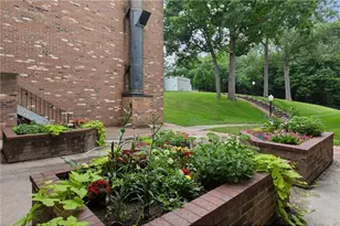 1601 N Innsbruck Dr, Fridley, MN 55432 - Photo 37