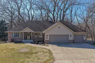 1657 Wedgewood Dr NE, Owatonna, MN 55060 - Photo 1