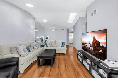 14231 Glencove Trail, Apple Valley, MN 55124 - Photo 7