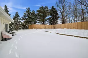 14701 Courtyard Cir, Burnsville, MN 55306 - Photo 37