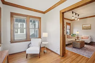 314 Saratoga Street S, Saint Paul, MN 55105 - Photo 9