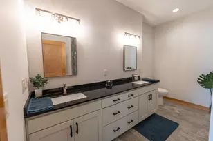 56814 402nd Ave, Mazeppa, MN 55956 - Photo 37