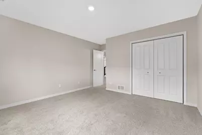 1639 Hadley Creek Drive NE, Rochester, MN 55906 - Photo 33