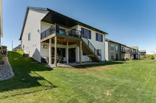 1639 Hadley Creek Dr NE, Rochester, MN 55906 - Photo 35