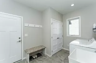 1639 Hadley Creek Dr NE, Rochester, MN 55906 - Photo 21