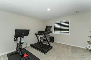 1639 Hadley Creek Dr NE, Rochester, MN 55906 - Photo 31