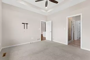 1639 Hadley Creek Dr NE, Rochester, MN 55906 - Photo 17