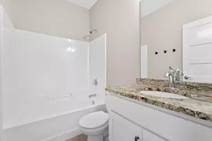 1639 Hadley Creek Dr NE, Rochester, MN 55906 - Photo 23