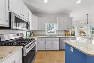 3437 Gunston Ln, Woodbury, MN 55129 - Photo 19