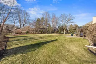 3437 Gunston Ln, Woodbury, MN 55129 - Photo 57