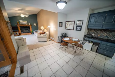 1002 Yorkshire Lane NW, Rochester, MN 55901 - Photo 19