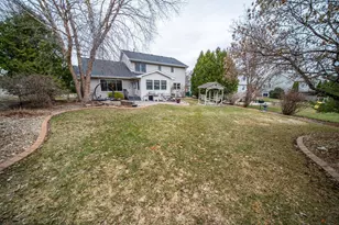 1002 Yorkshire Ln NW, Rochester, MN 55901 - Photo 45