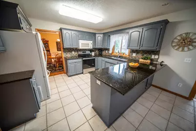 1002 Yorkshire Lane NW, Rochester, MN 55901 - Photo 9