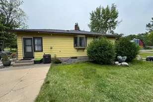 106 Oak Ave, Ottertail, MN 56571 - Photo 3