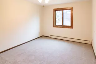 2690 Oxford St N, Roseville, MN 55113 - Photo 19