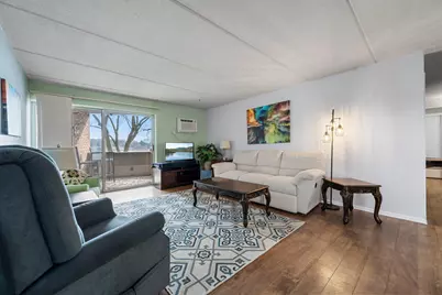 329 Geneva Avenue N #102, Oakdale, MN 55128 - Photo 5