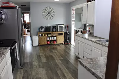 308 Lois Avenue S, Herman, MN 56248 - Photo 5