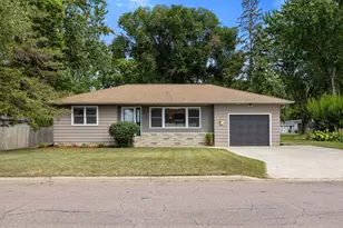 204 Cedar St S, Lester Prairie, MN 55354 - Photo 29