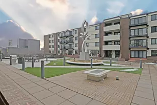 50 Groveland Terrace, Minneapolis, MN 55403 - Photo 21