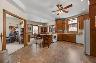 11742 Sunset Cir, Hutchinson, MN 55350 - Photo 9