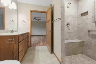 932 Oak Pond Ct, Sartell, MN 56377 - Photo 9