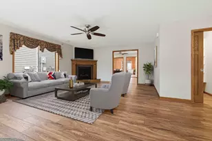 932 Oak Pond Ct, Sartell, MN 56377 - Photo 21