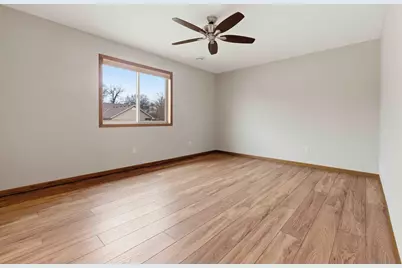 932 Oak Pond Court, Sartell, MN 56377 - Photo 5